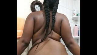 A &#039; taomadh a-iarrtas video