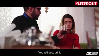 LETSDOEIT - شلخته سکسی دختر لارا غرب و با یک قلب شکسته بابا