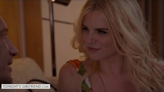 Bu Geceki Kız Arkadaşı-Nikki Sweet dövülmeyi seviyor